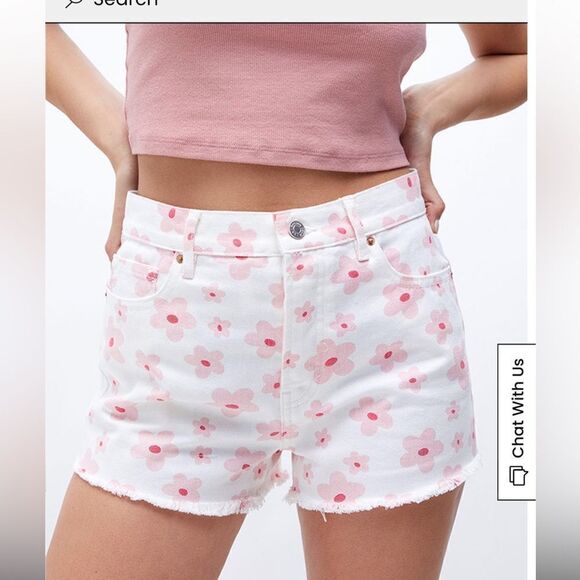 PacSun Pink 90’s Flower Vintage High Waisted Y2K Denim Shorts Size 24 - Picture 1 of 16